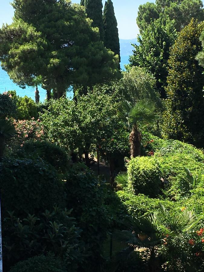 Sunset Apartment Sirmione Exterior foto