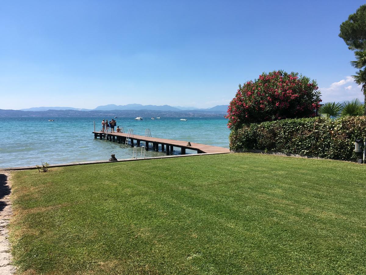 Sunset Apartment Sirmione Exterior foto