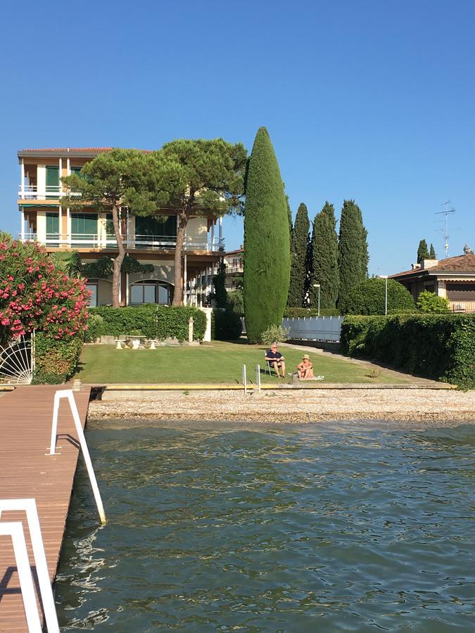 Sunset Apartment Sirmione Exterior foto