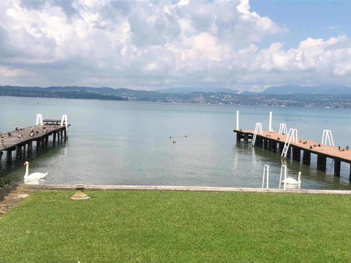Sunset Apartment Sirmione Exterior foto